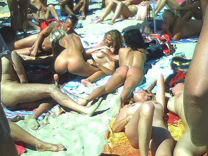Секс На Пляжах Cap D Agde.